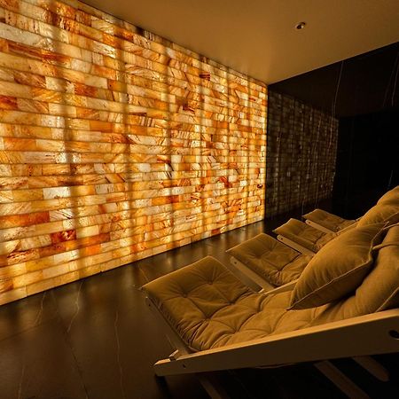Park Hotel Bristol Uzhhorod Luaran gambar