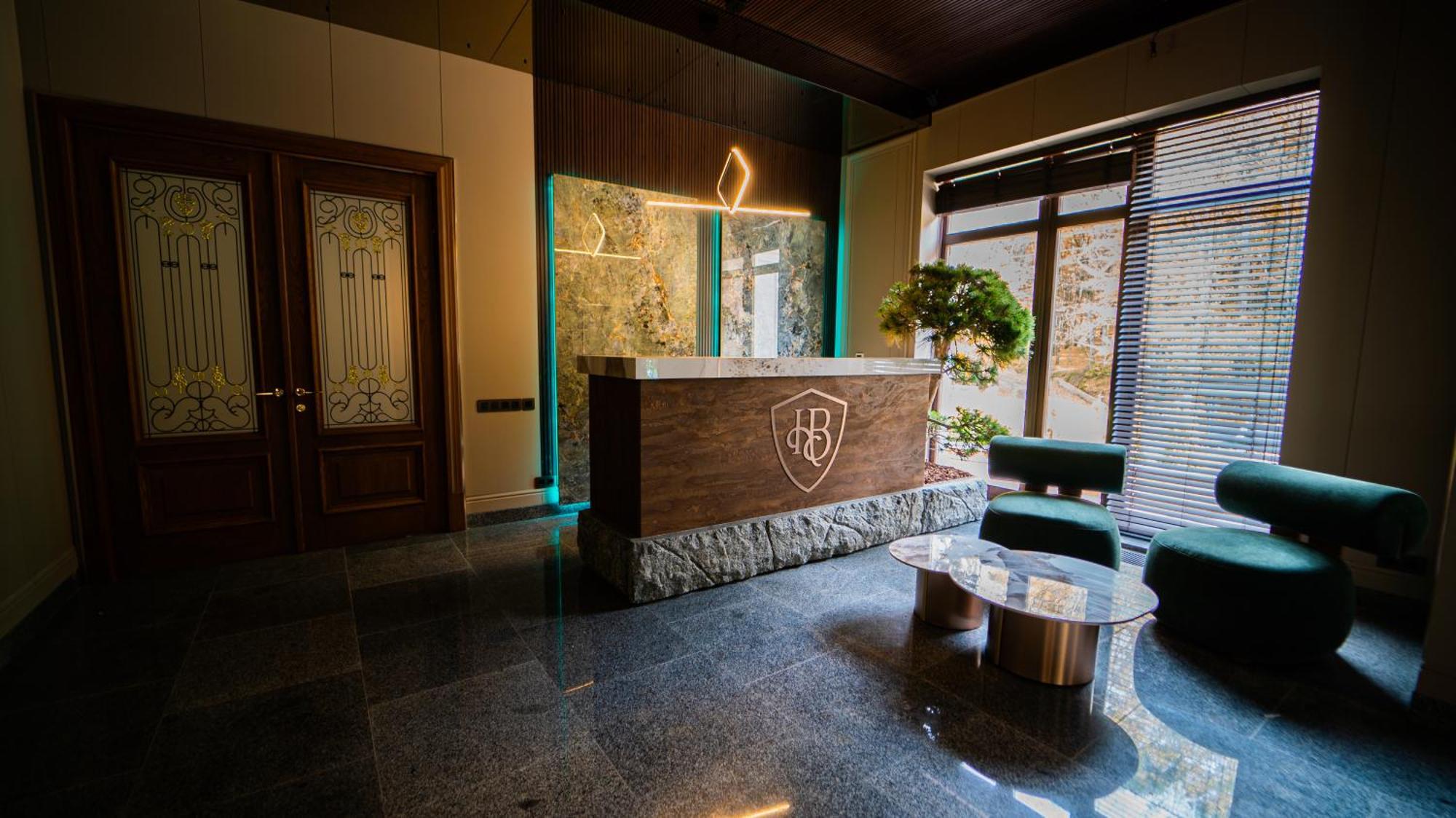 Park Hotel Bristol Uzhhorod Luaran gambar